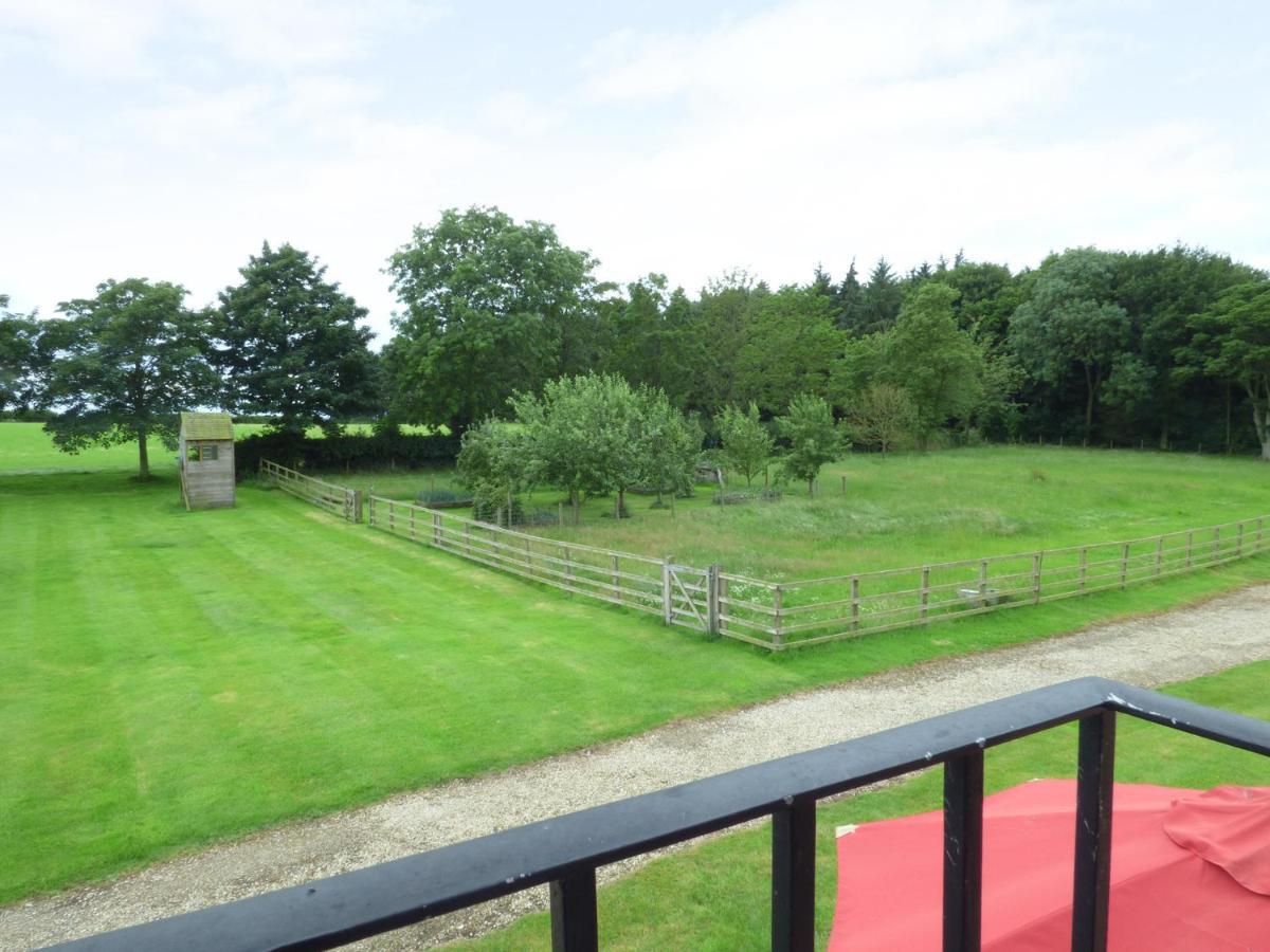 The Stables, Crayke Lodge エクステリア 写真